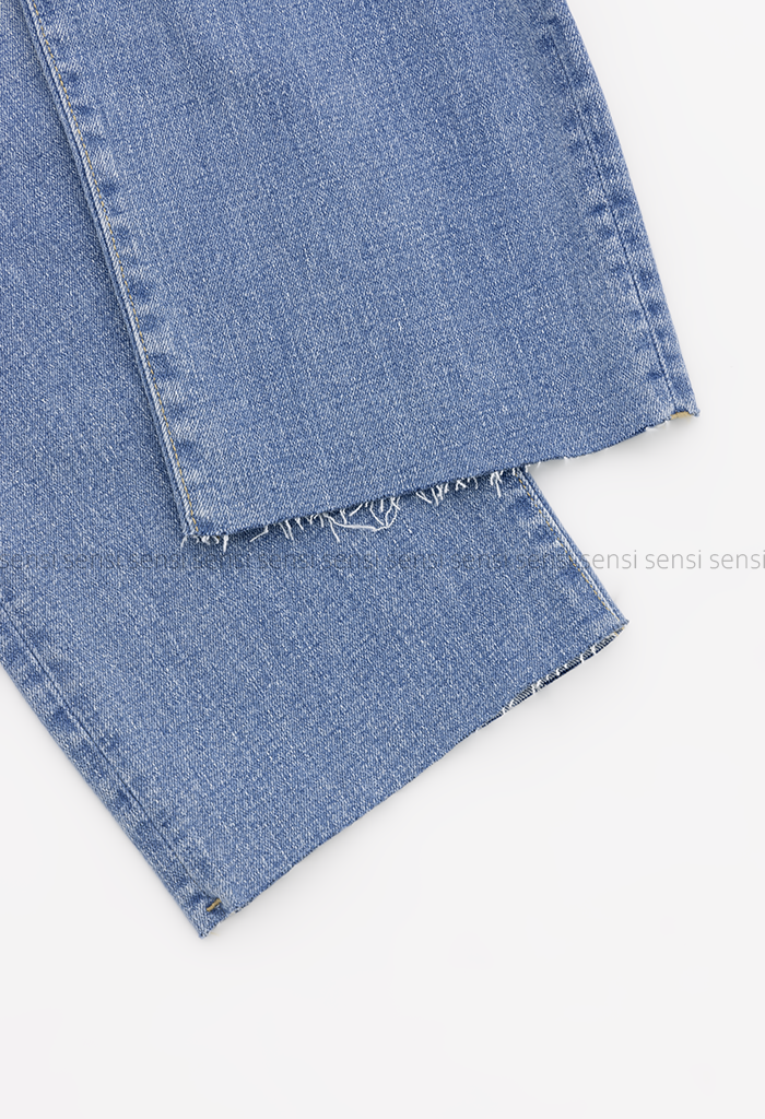 شلوار جین زنانه کراپ استریت دمپا کات کد1006595